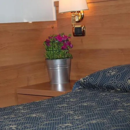 Hotell Galli 2*